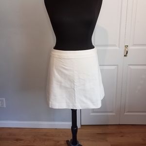 Express' off-white mini skirt